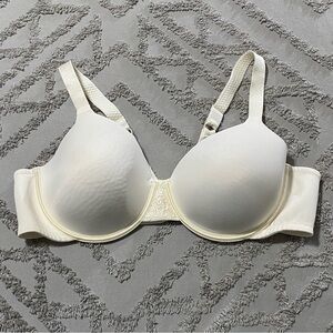 VANITY Fair Beauty Back Lace Full Coverage Bra size 44C